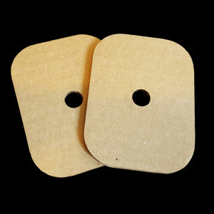 Use these corrugated cardboard pieces to make great shreddable toys! Measuring 3" by 4" with a large 3/8" center hole, they easily fit onto the stringing material of your choice.