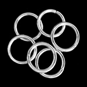 Unwelded nickel plated o-rings (aka jump rings) approx 1/2" in diameter. O-rings are the safest way to end or attach parts to chain. Open and close with pliers.