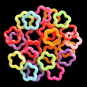 Thin Plastic Flower Rings  3/4 Plastic Linking Star Rings