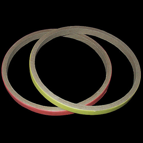 Non-toxic, paper ring that makes a great swing base for small and medium birds. Approx size 5-1/2